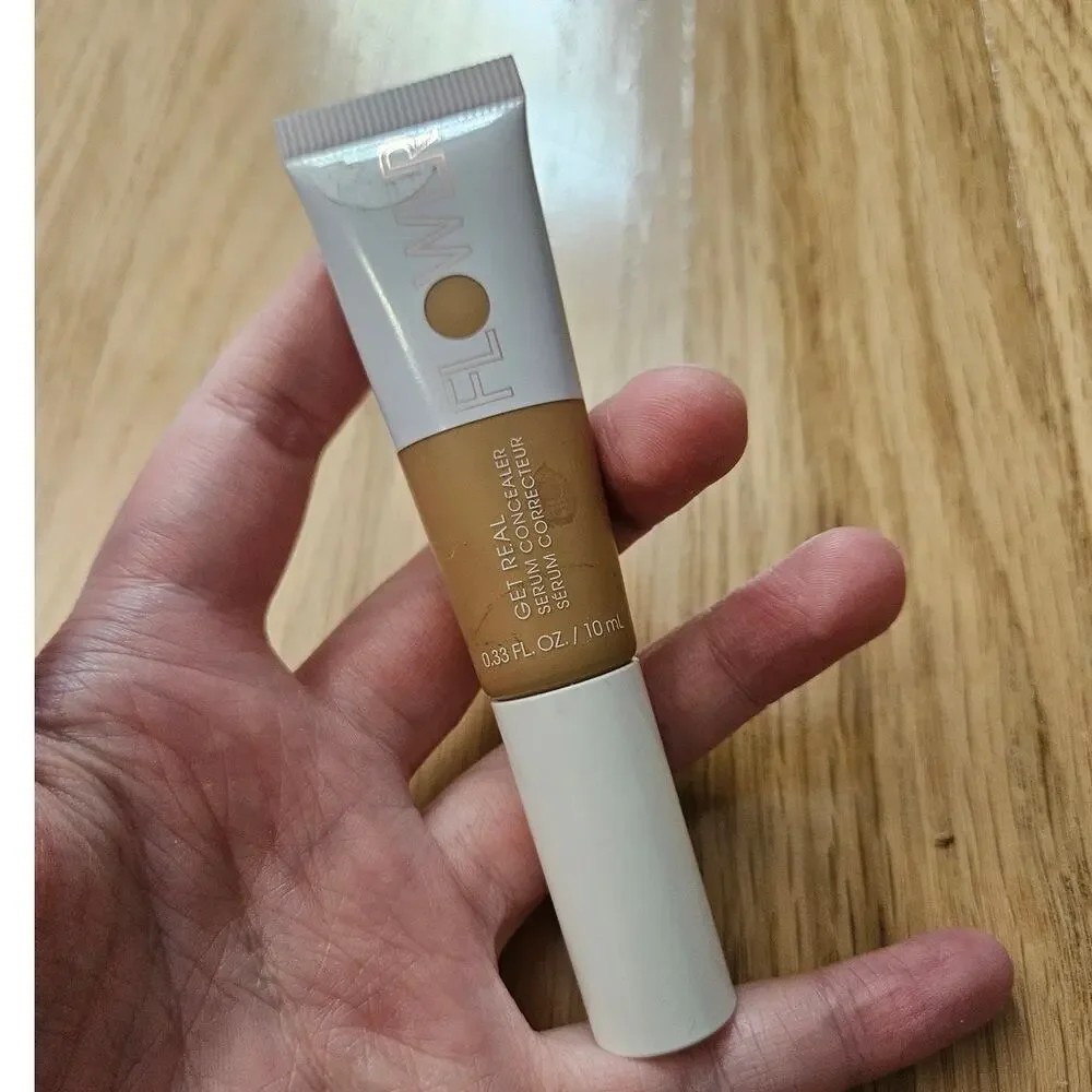 Flower Beauty Get Real Serum Concealer MEDIUM DEEP ~ Buildable Coverage ~ NEW